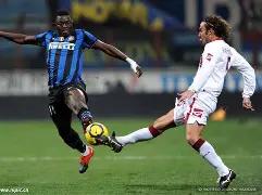 罗私人飞机,发现裂缝紧,急降落曼彻,开云体育,开云体育官网,开云体育app,开云体育app下载